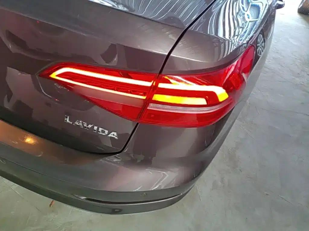 2019 Volkswagen Lavida 1.5L Automatic Comfort Edition (China VI Emission Standard) — миниатюра 8