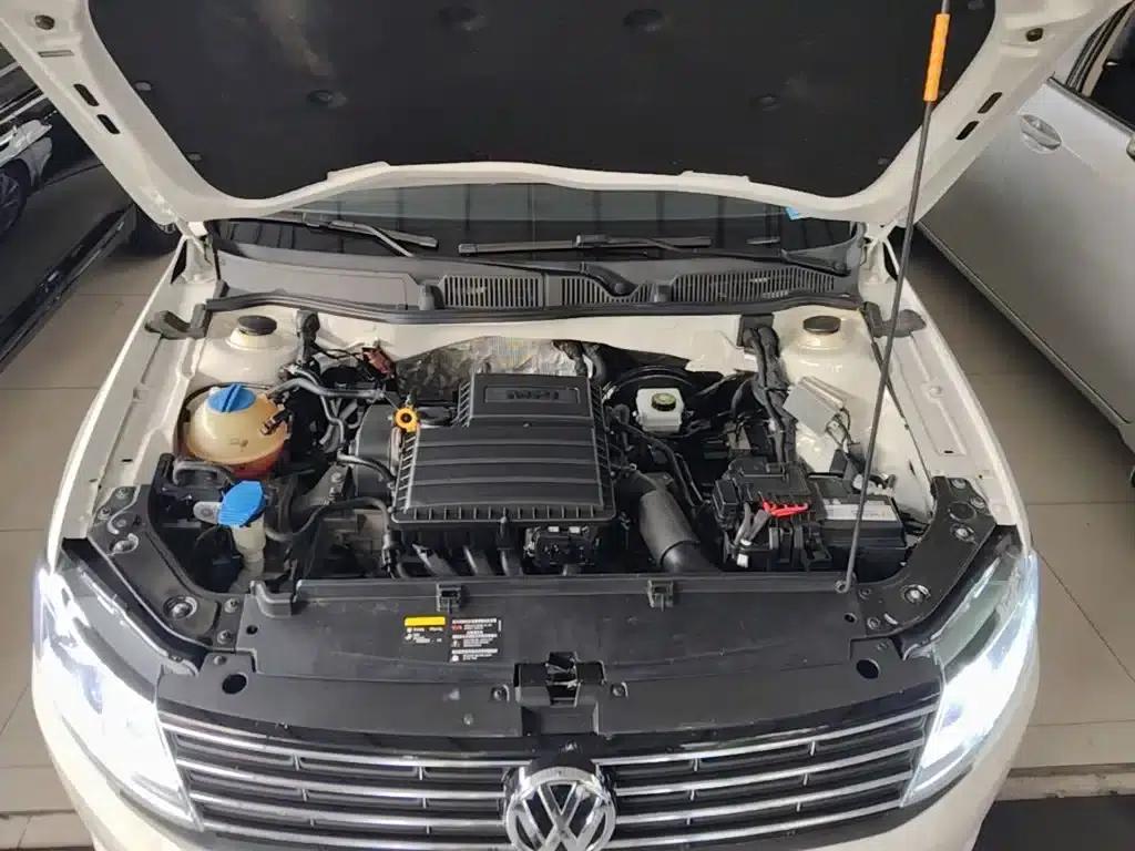 2017 Volkswagen Lavida 1.6L Automatic Comfort Edition — миниатюра 20