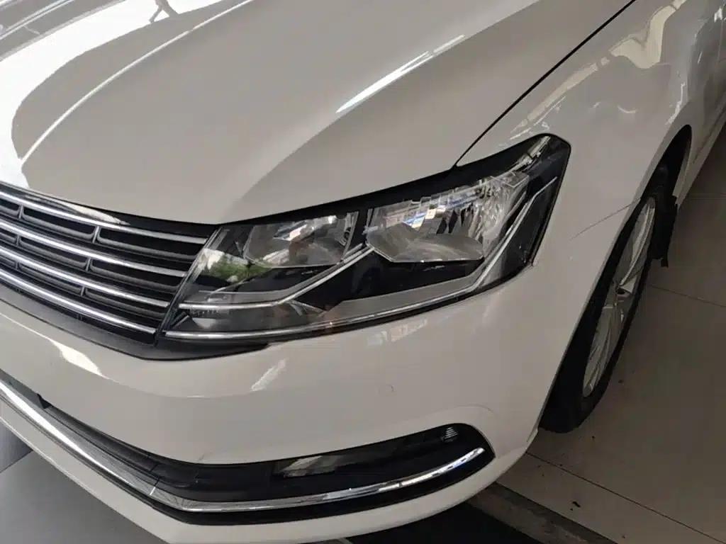 2017 Volkswagen Lavida 1.6L Automatic Comfort Edition — миниатюра 24
