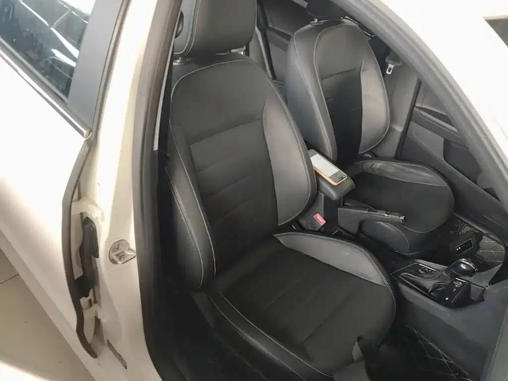 2017 Volkswagen Lavida 1.6L Automatic Comfort Edition — миниатюра 25
