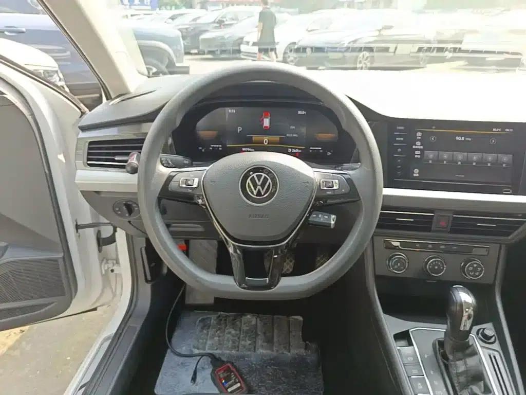 2021 Volkswagen Lavida 1.5L Automatic Comfort Edition — миниатюра 11