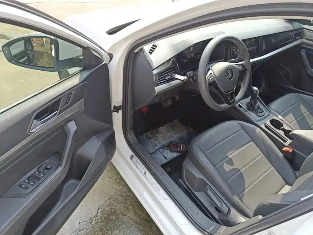 2021 Volkswagen Lavida 1.5L Automatic Comfort Edition — миниатюра 16