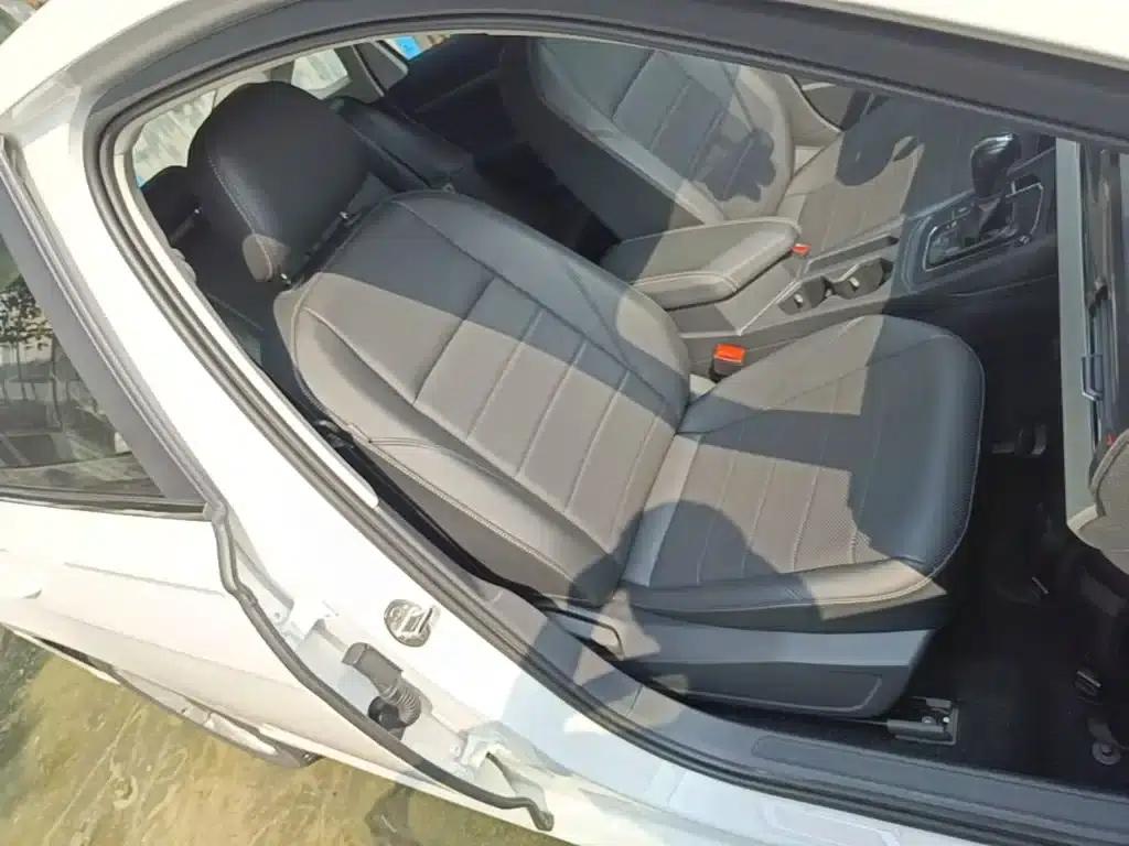 2021 Volkswagen Lavida 1.5L Automatic Comfort Edition — миниатюра 25