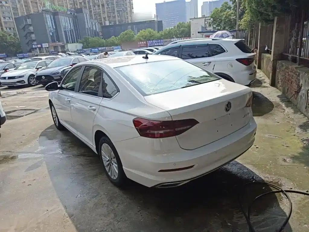 2021 Volkswagen Lavida 1.5L Automatic Comfort Edition — миниатюра 5
