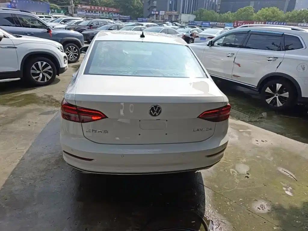 2021 Volkswagen Lavida 1.5L Automatic Comfort Edition — миниатюра 6