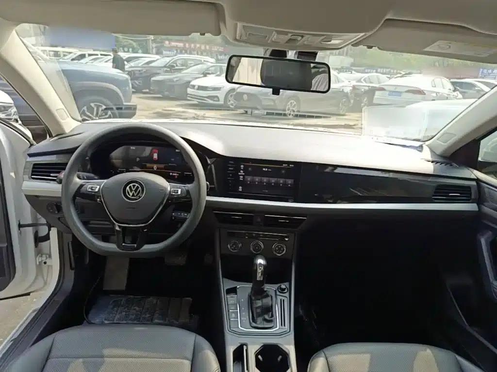 2021 Volkswagen Lavida 1.5L Automatic Comfort Edition — миниатюра 10