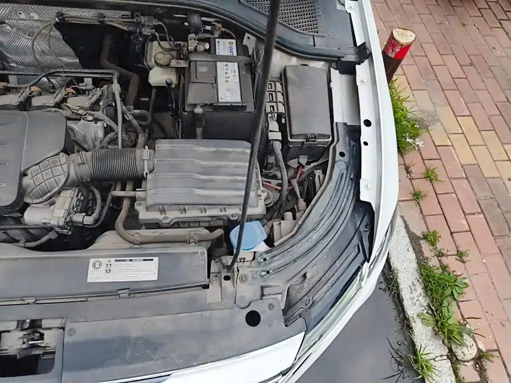 2023 Volkswagen Lavida 1.5L Automatic Five Million Edition — миниатюра 24
