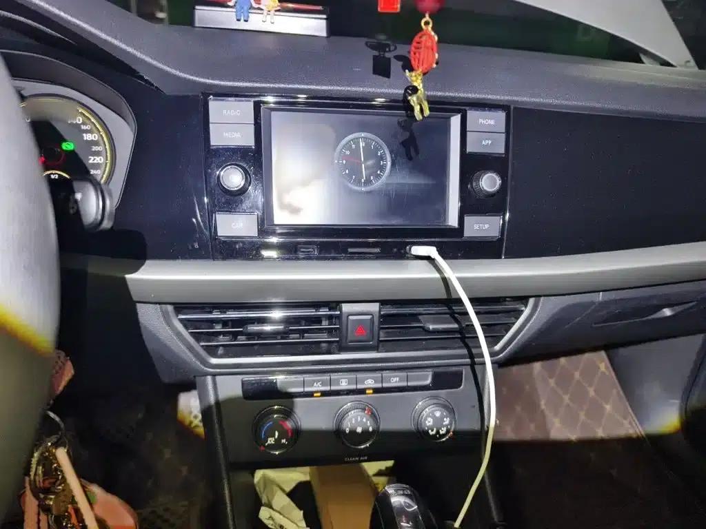 2019 Volkswagen Lavida 280TSI DSG Comfort Edition (China VI Emission Standard) — миниатюра 6