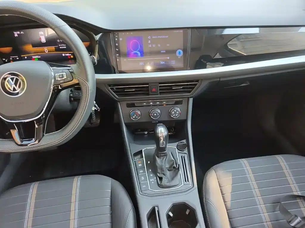 2021 Volkswagen Lavida 280TSI DSG Comfort Edition — миниатюра 13