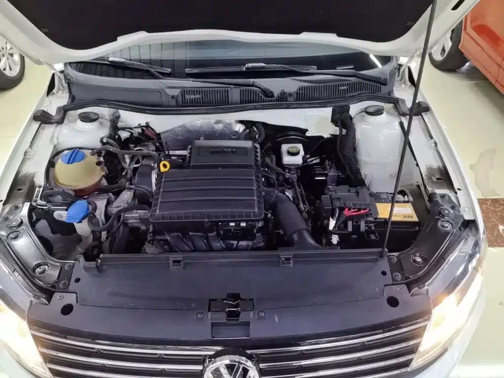 2015 Volkswagen Lavida 1.6L Automatic Comfort Edition — миниатюра 20