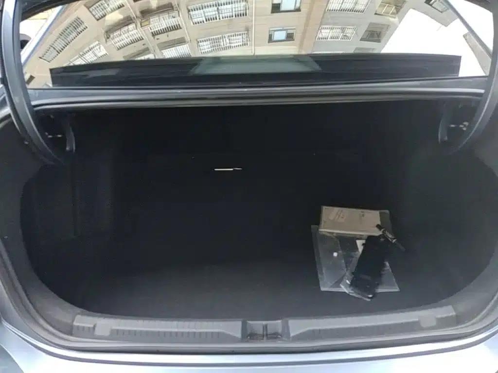 2023 Volkswagen Lavida 300TSI DSG Starry Sky Edition — миниатюра 19