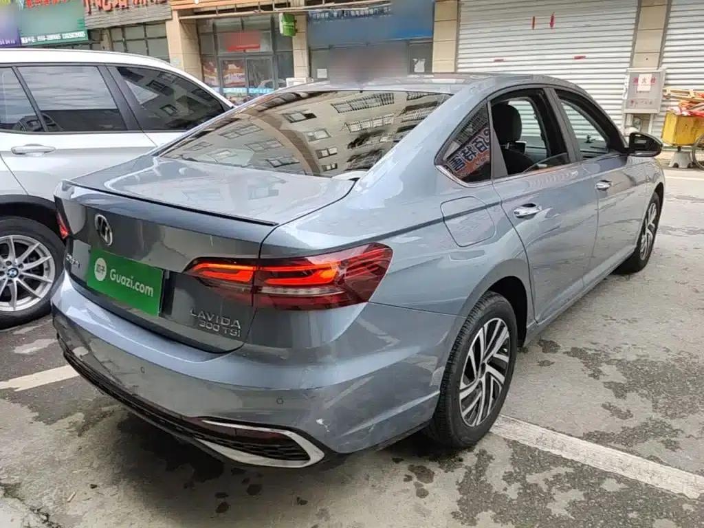 2023 Volkswagen Lavida 300TSI DSG Starry Sky Edition — миниатюра 7