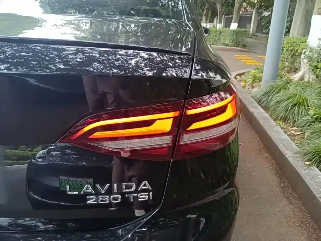 2023 Volkswagen Lavida 280TSI DSG Starry Sky Edition — миниатюра 8