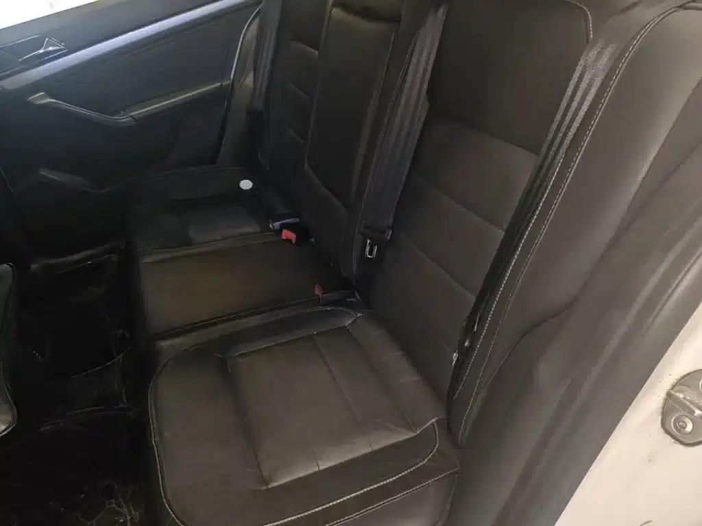 2015 Volkswagen Lavida 1.6L Manual Comfort Edition — миниатюра 17