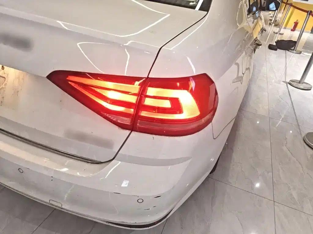 2015 Volkswagen Lavida 1.6L Manual Comfort Edition — миниатюра 8