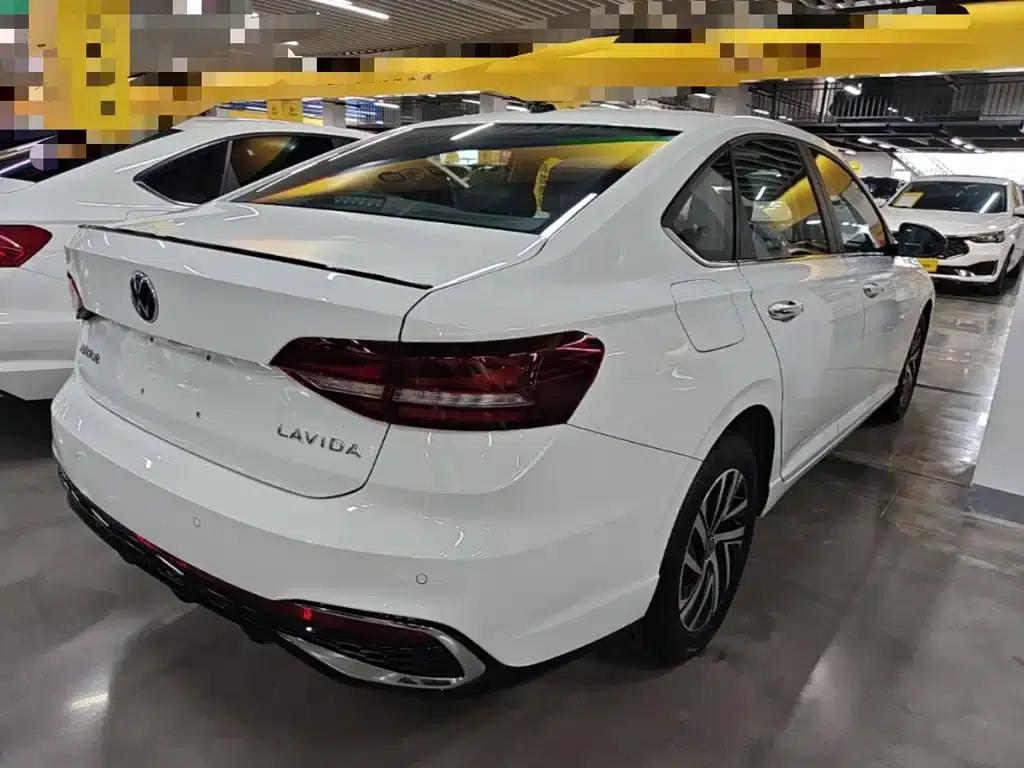 Lavida 2024 300TSI DSG Starry Sky Leading Edition — миниатюра 7