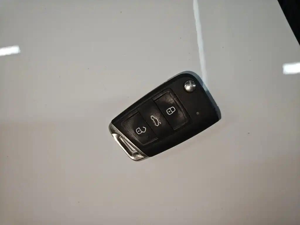Lavida 2024 300TSI DSG Starry Sky Leading Edition — миниатюра 9