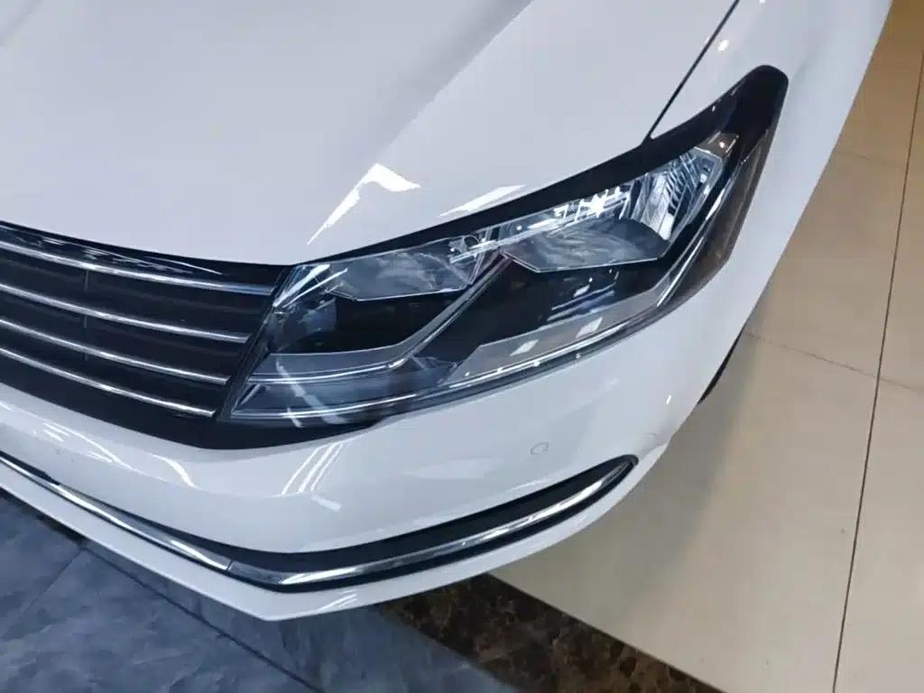 2015 Volkswagen Lavida 1.6L Manual Comfort Edition — миниатюра 24