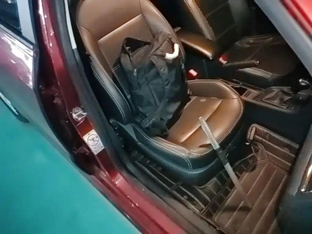 2017 Volkswagen Lavida 1.6L Automatic Fashion Edition — миниатюра 25