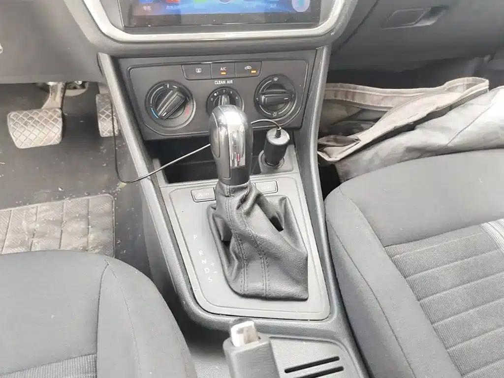 2019 Volkswagen Lavida, Lavida Qihang 1.5L Automatic Fashion Edition (National VI Emission Standard) — миниатюра 14