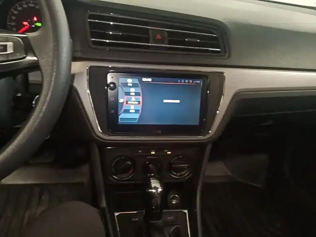 2019 Volkswagen Lavida, Lavida Qihang 1.5L Automatic Comfort Edition (National VI Emission Standard) — миниатюра 13