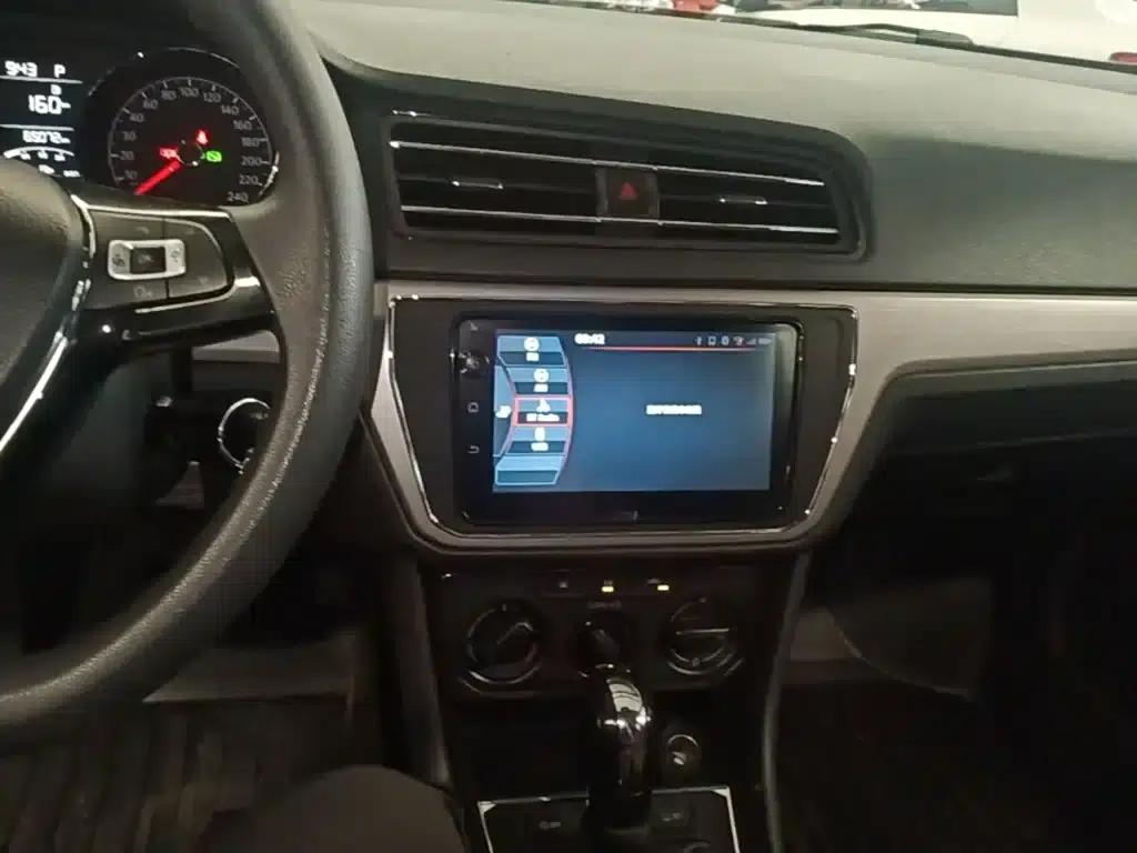 2019 Volkswagen Lavida, Lavida Qihang 1.5L Automatic Comfort Edition (National VI Emission Standard) — миниатюра 10
