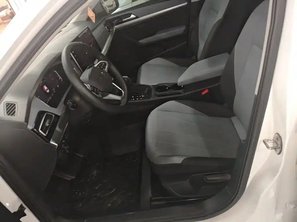 2024 Volkswagen Lavida 1.5L Automatic Starry Sky Five Million Edition — миниатюра 15