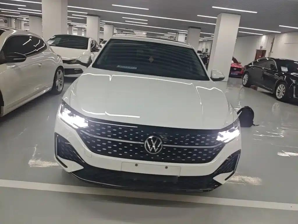2024 Volkswagen Lavida 1.5L Automatic Starry Sky Five Million Edition — миниатюра 3