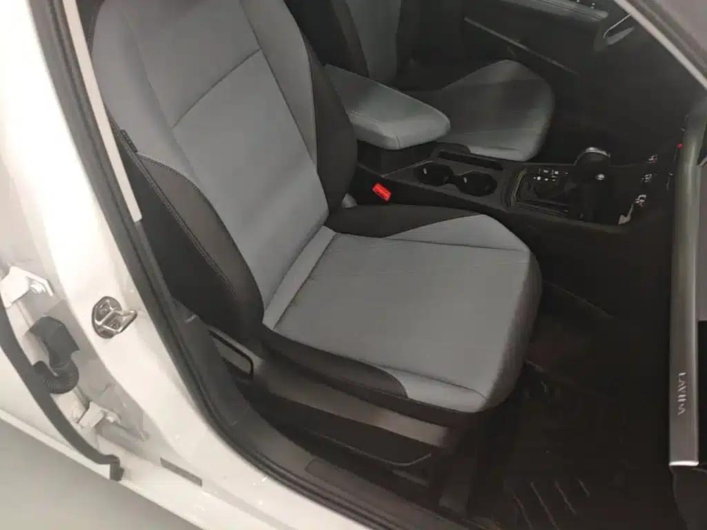 2024 Volkswagen Lavida 1.5L Automatic Starry Sky Five Million Edition — миниатюра 25