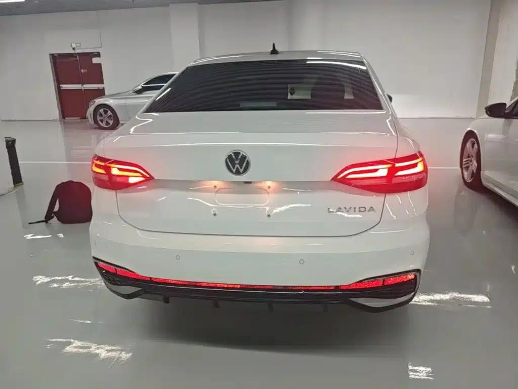 2024 Volkswagen Lavida 1.5L Automatic Starry Sky Five Million Edition — миниатюра 6