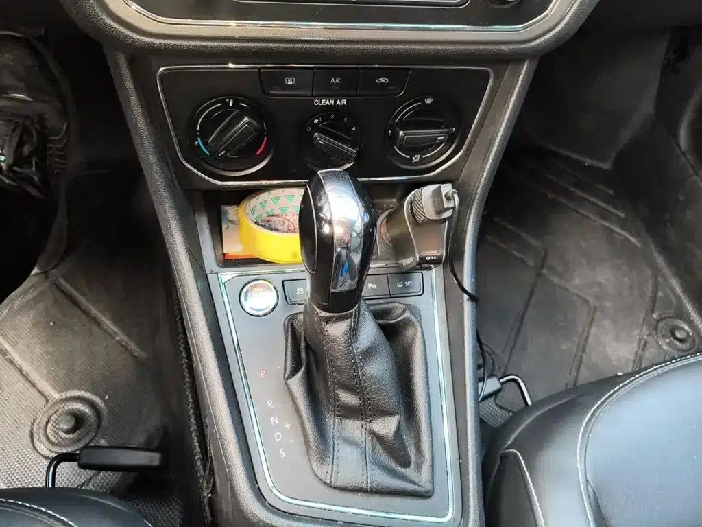 2017 Volkswagen Lavida 1.6L Automatic Comfort Edition — миниатюра 7