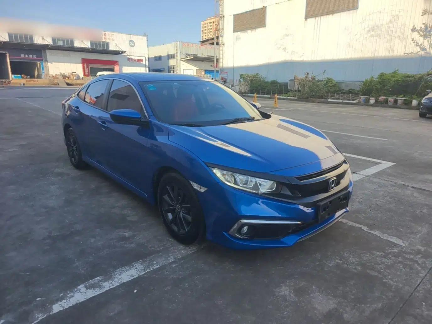 Honda Civic 2019 220TURBO CVT Dynamic Edition China V — миниатюра 3