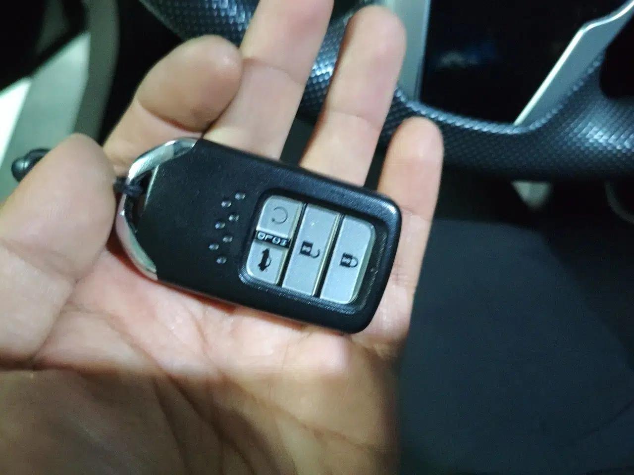 Honda Civic 2019 220TURBO CVT Dynamic Edition China VI — миниатюра 17