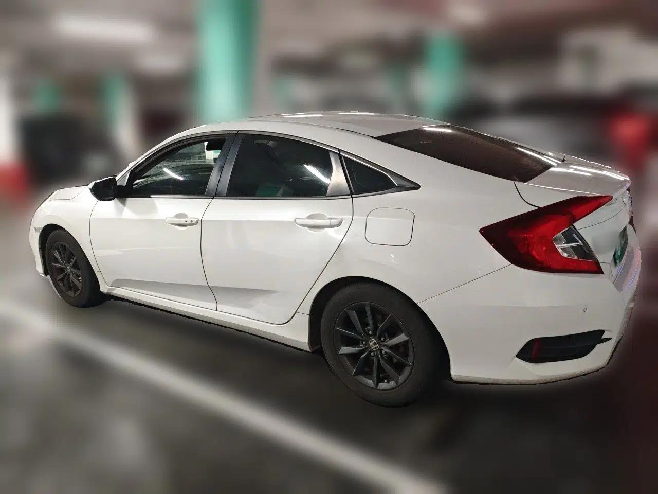 Honda Civic 2019 220TURBO CVT Dynamic Edition China VI — миниатюра 4