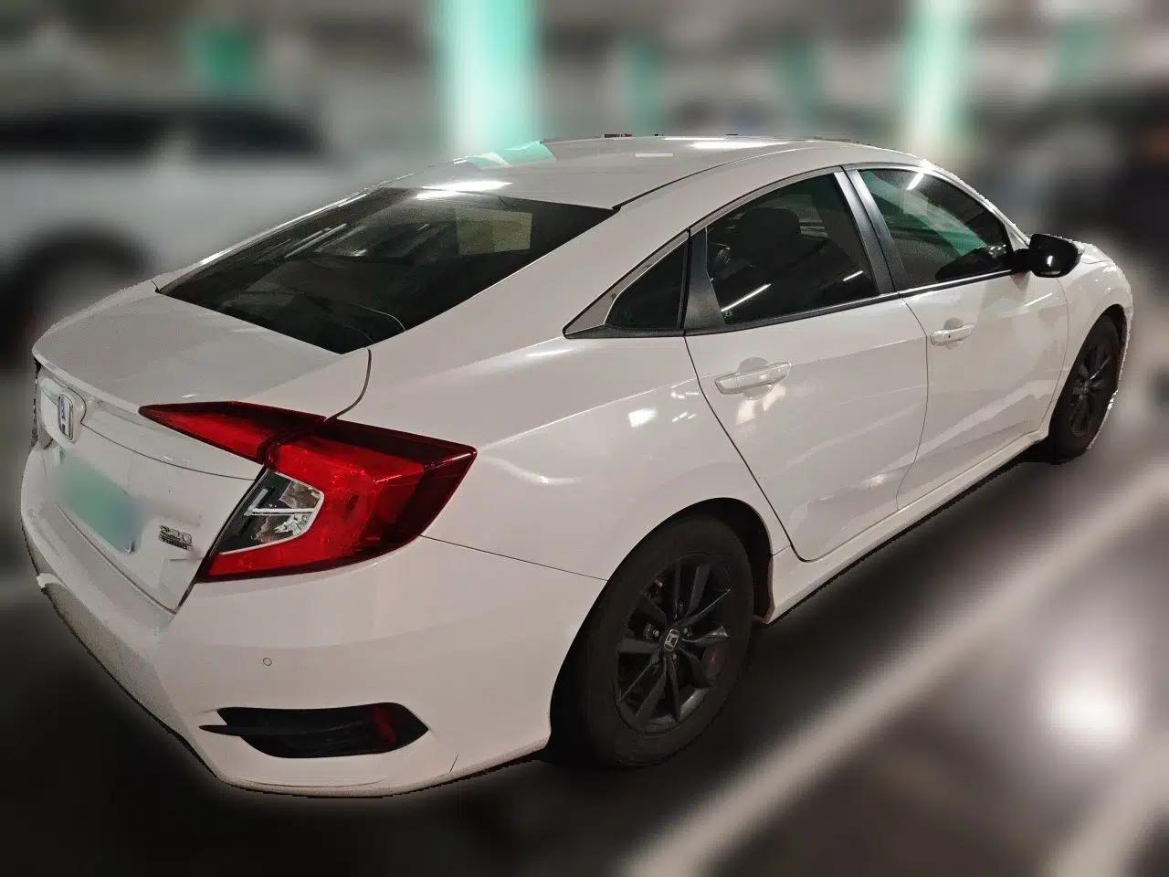 Honda Civic 2019 220TURBO CVT Dynamic Edition China VI — миниатюра 6