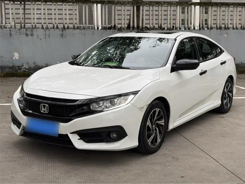Honda Civic 2019 220TURBO CVT Dynamic Edition China V — миниатюра 1