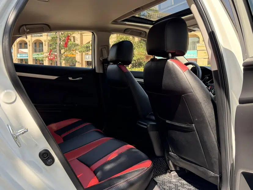 Honda Civic 2019 220TURBO CVT Dynamic Edition China V — миниатюра 19