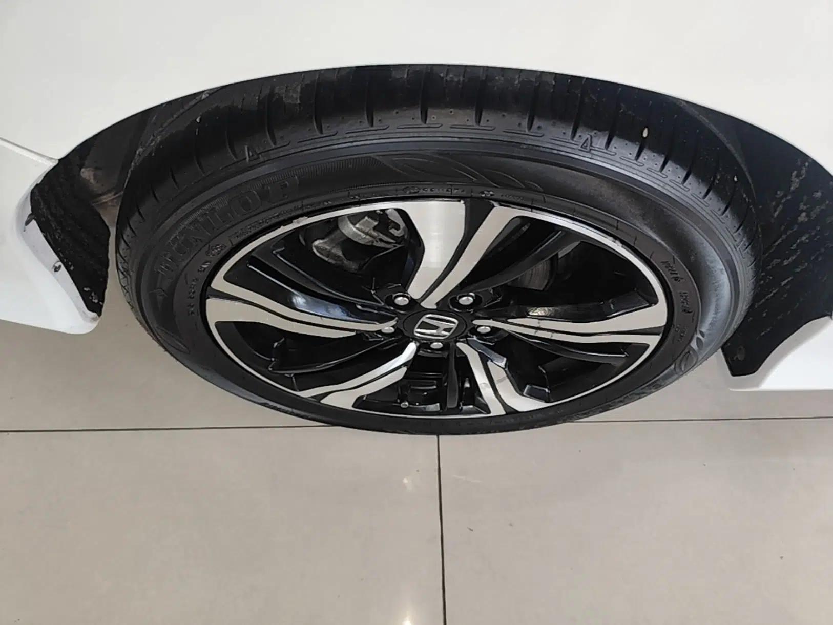 Honda Civic 2016 220TURBO CVT Prestige Edition — миниатюра 11