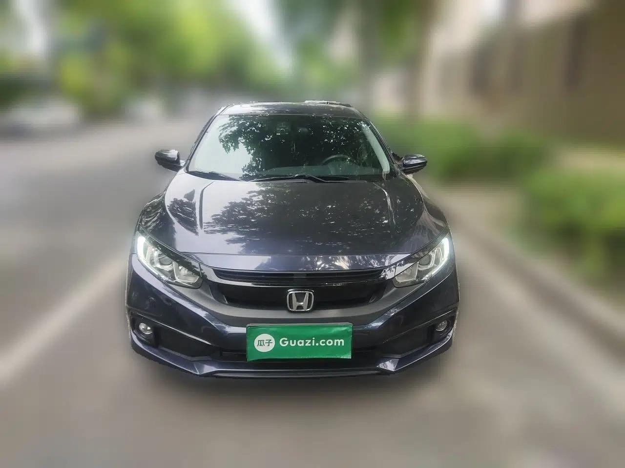 Honda Civic 2019 220TURBO CVT Dynamic Edition China V — миниатюра 2