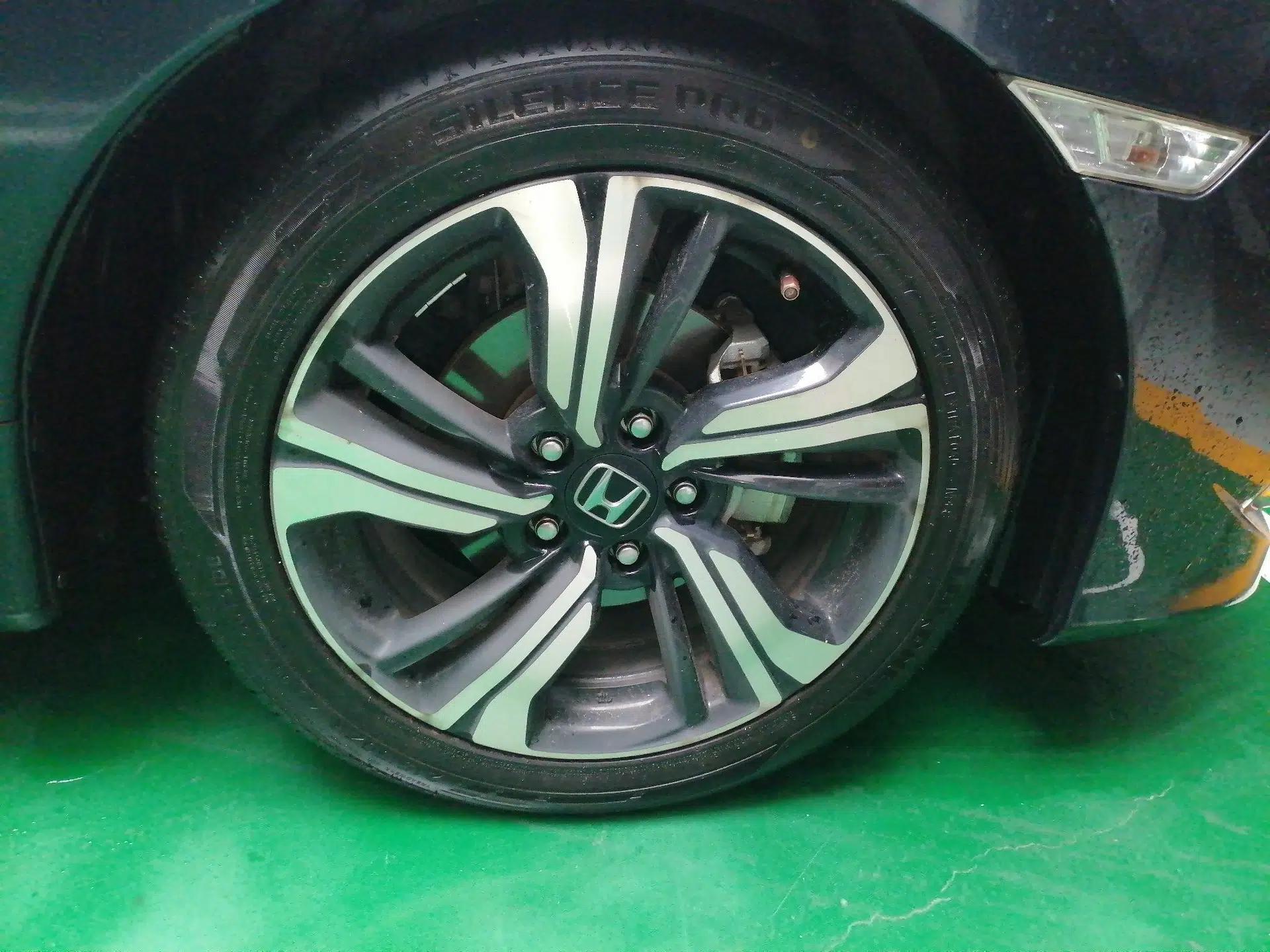 Honda Civic 2019 220TURBO CVT Power Edition China VI Emission Standard — миниатюра 8