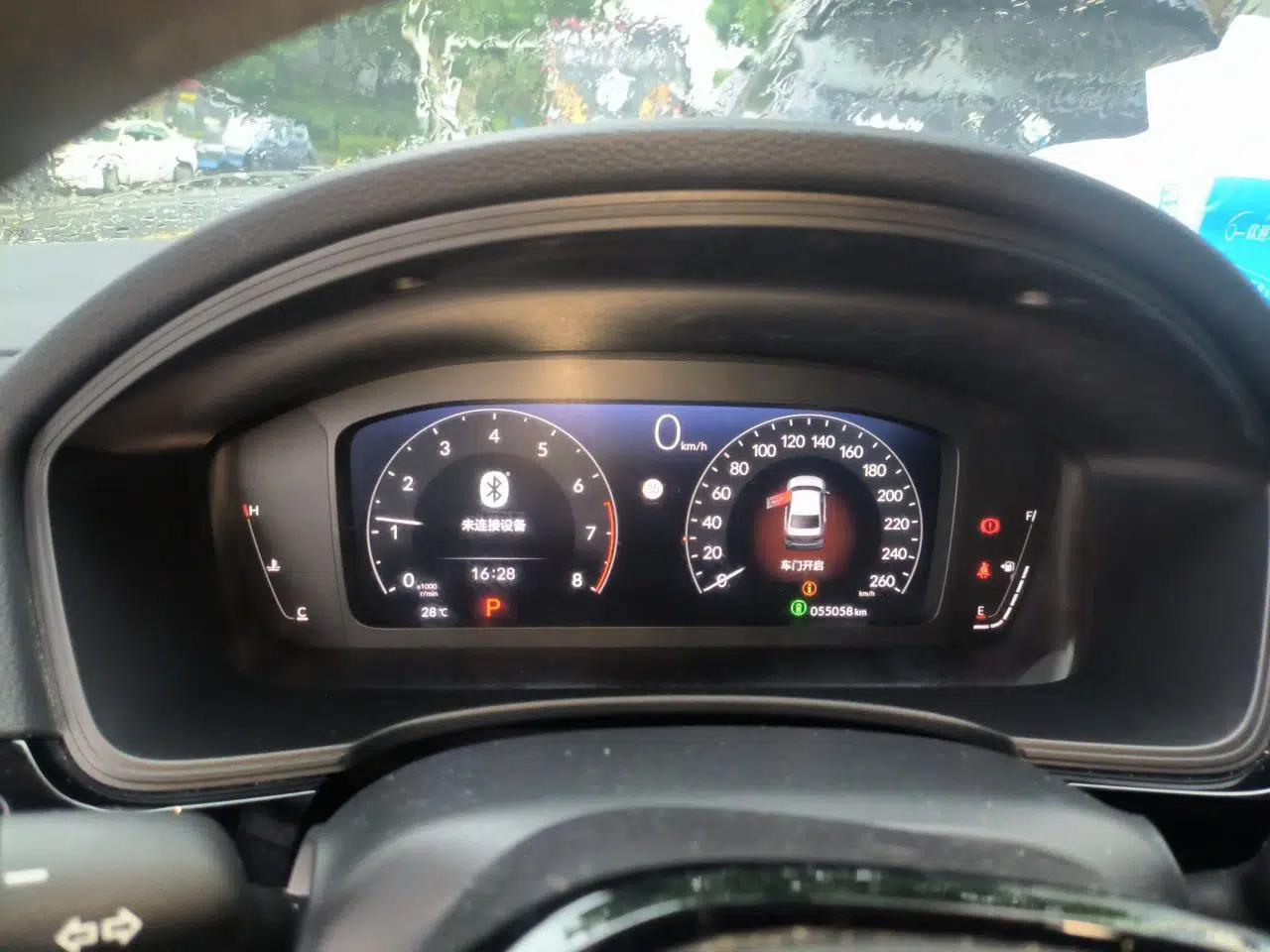 Honda Civic 2022 240TURBO CVT Dynamic Edition — миниатюра 8