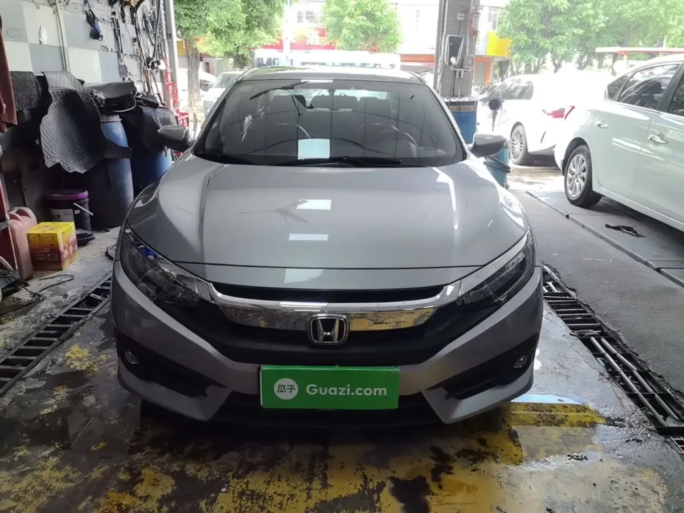 Honda Civic 2016 220TURBO CVT Prestige Edition — миниатюра 2
