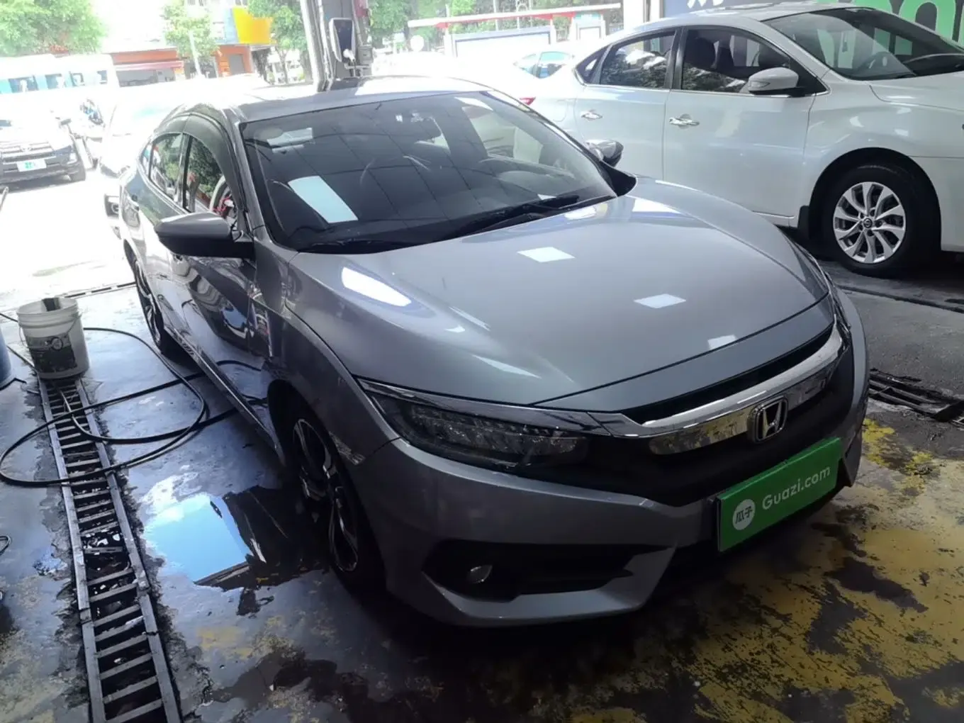 Honda Civic 2016 220TURBO CVT Prestige Edition — миниатюра 3