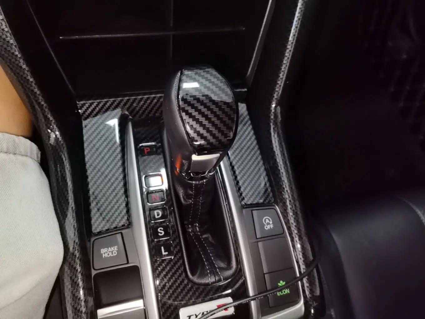 Honda Civic 2016 220TURBO CVT Prestige Edition — миниатюра 24