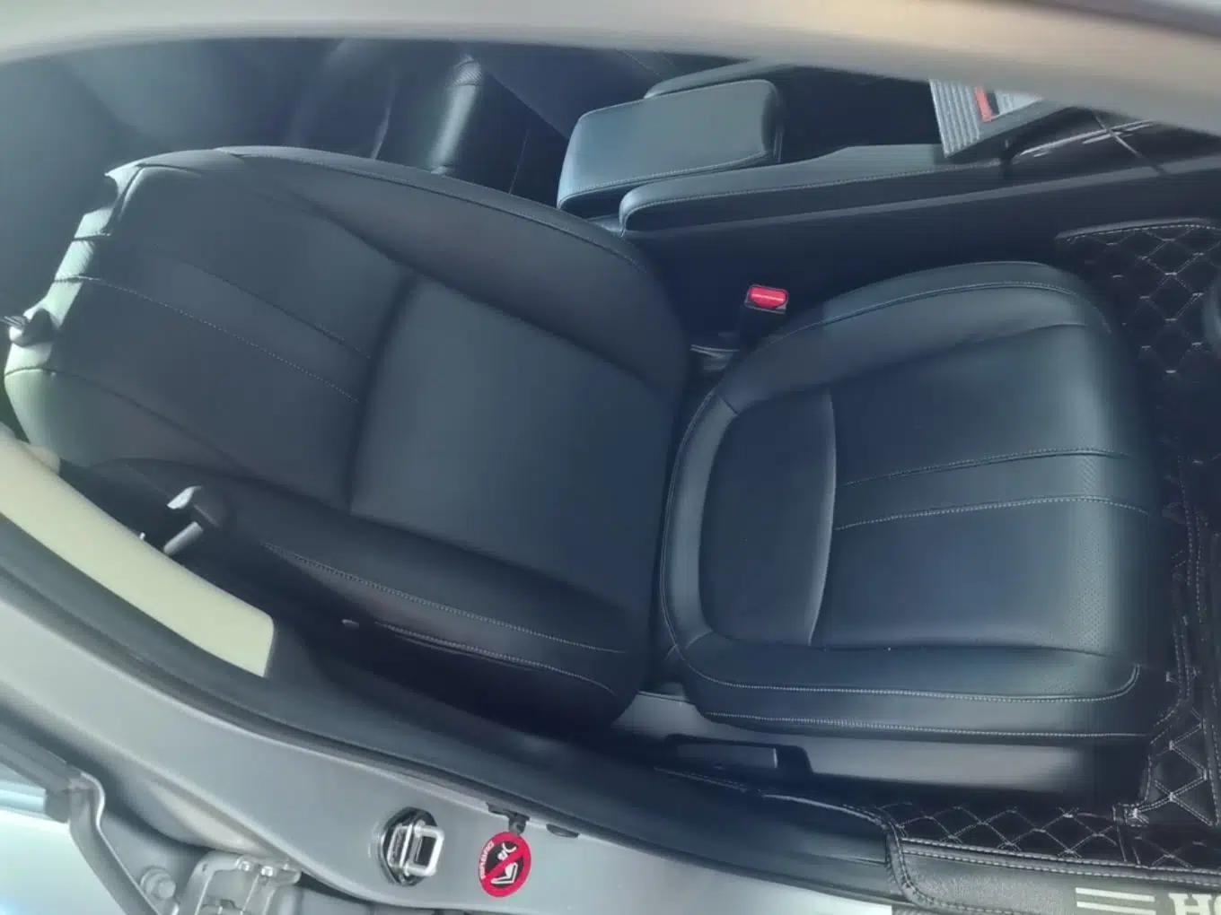 Honda Civic 2016 220TURBO CVT Prestige Edition — миниатюра 27