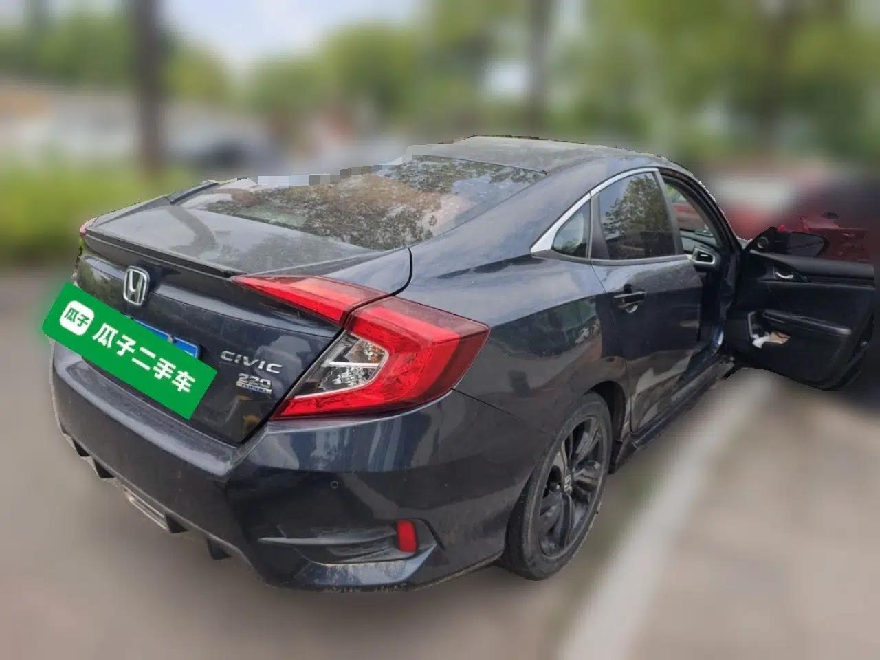 Honda Civic 2019 220TURBO CVT Dynamic Edition China VI Emission Standard — миниатюра 6