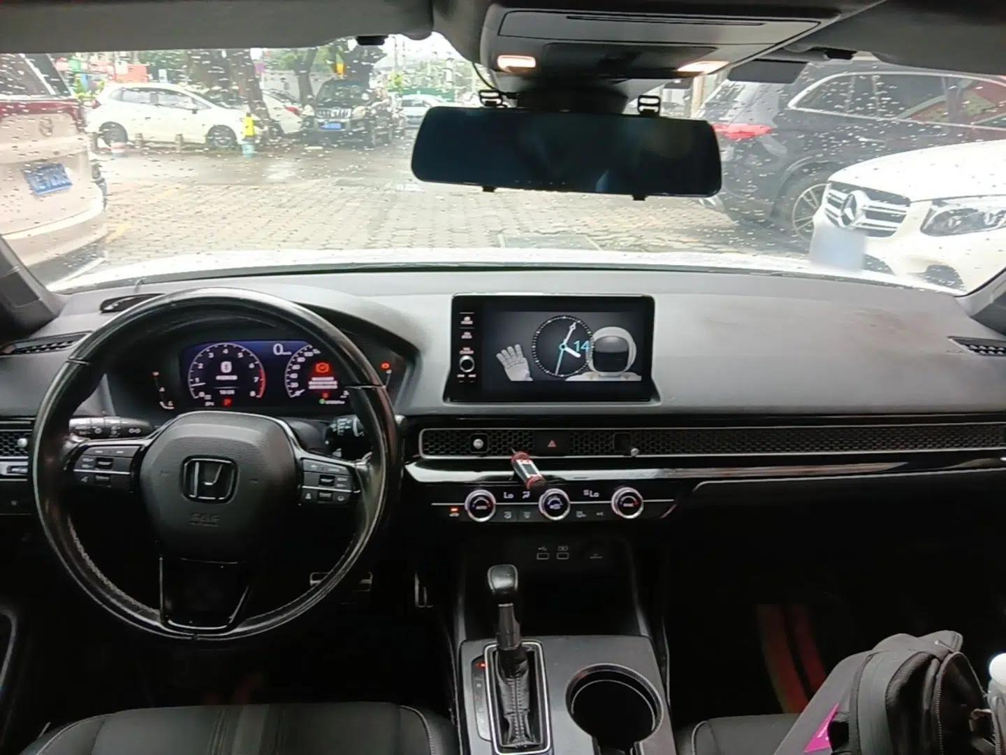 Honda Civic 2022 240TURBO CVT Dynamic Edition — миниатюра 12