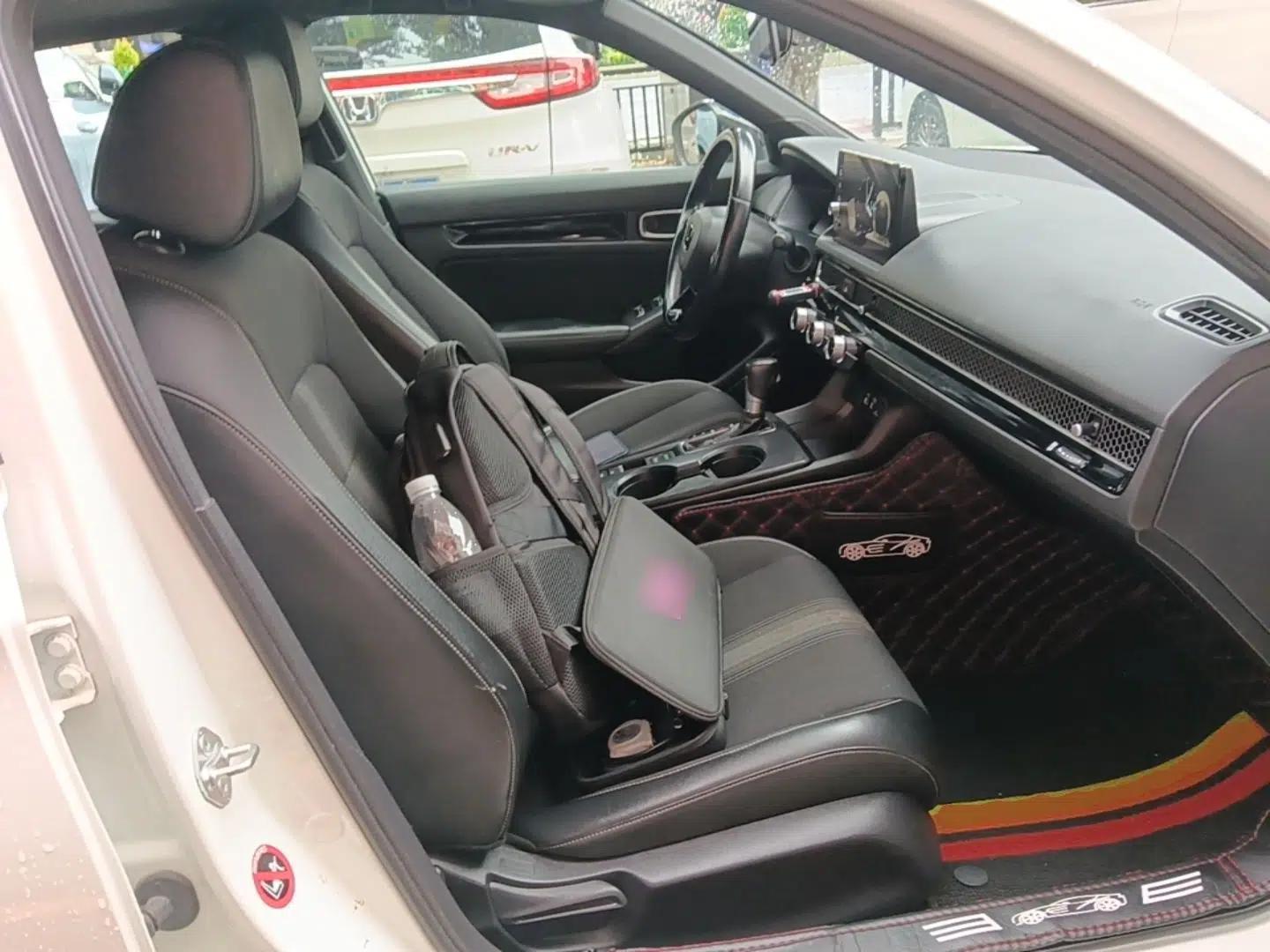 Honda Civic 2022 240TURBO CVT Dynamic Edition — миниатюра 19
