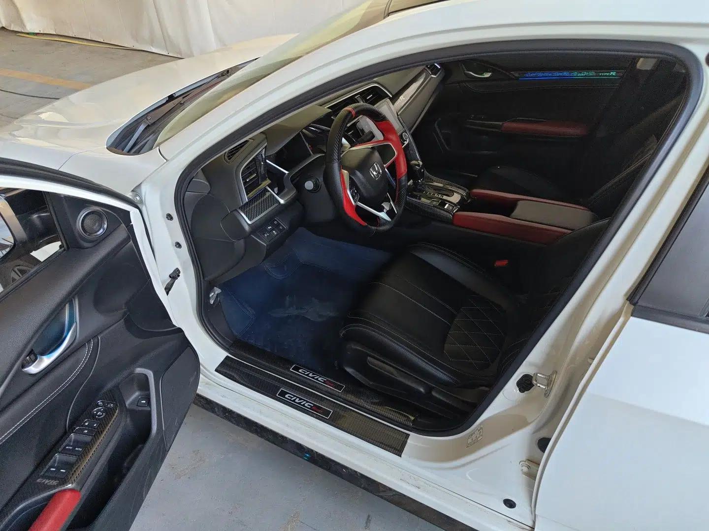 Honda Civic 2019 220TURBO CVT Dynamic Edition China VI Emission Standard — миниатюра 16