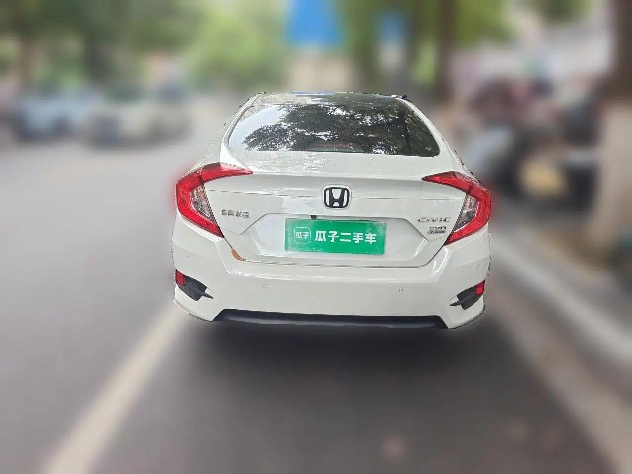 Honda Civic 2019 220TURBO CVT Dynamic Edition China VI — миниатюра 5